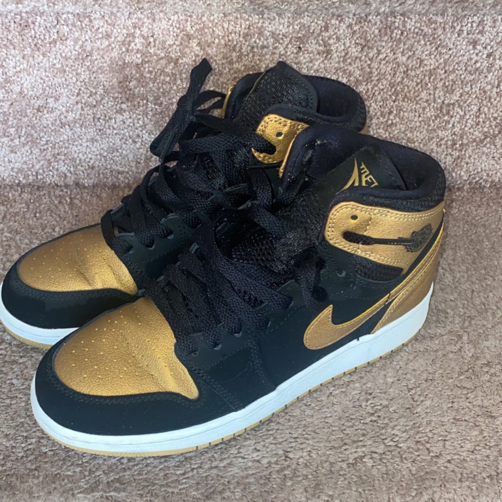 Air Jordan 1 Melo